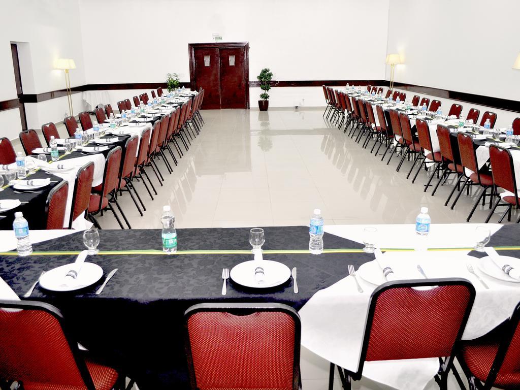 Hotel Caravelle Palace 3*